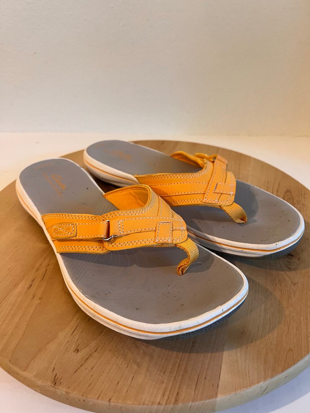 Clarks Orange Cargo Thong Flip Flop Chunky Comfy Sandal Size 10 Women's